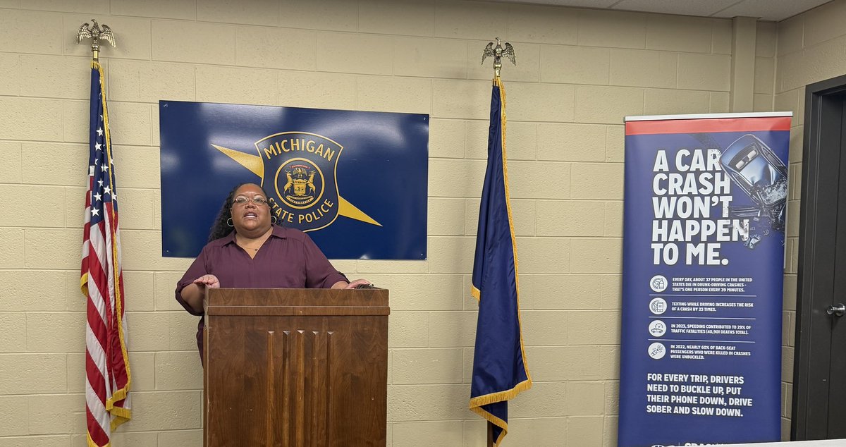 MSPFirstDist's tweet image. This Thanksgiving holiday the MSP is proud to partner with AAA to help remind drivers to keep our roadways safe this Thanksgiving holiday. On Wednesday, November 19, a media event was held at the MSP First District Headquarters to highlight the dangers of driving while impaired…