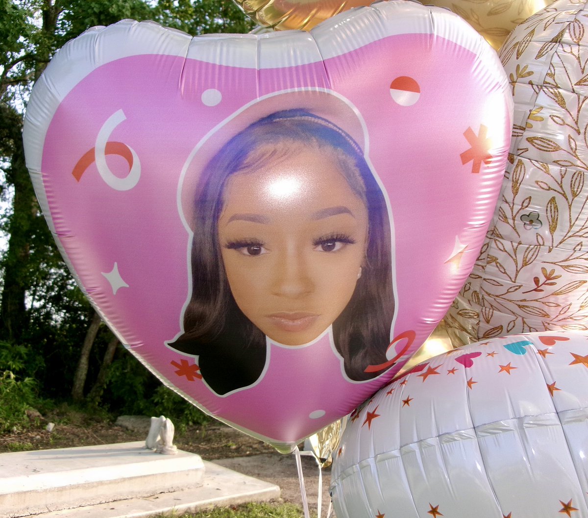 tyris ✰ tweet media