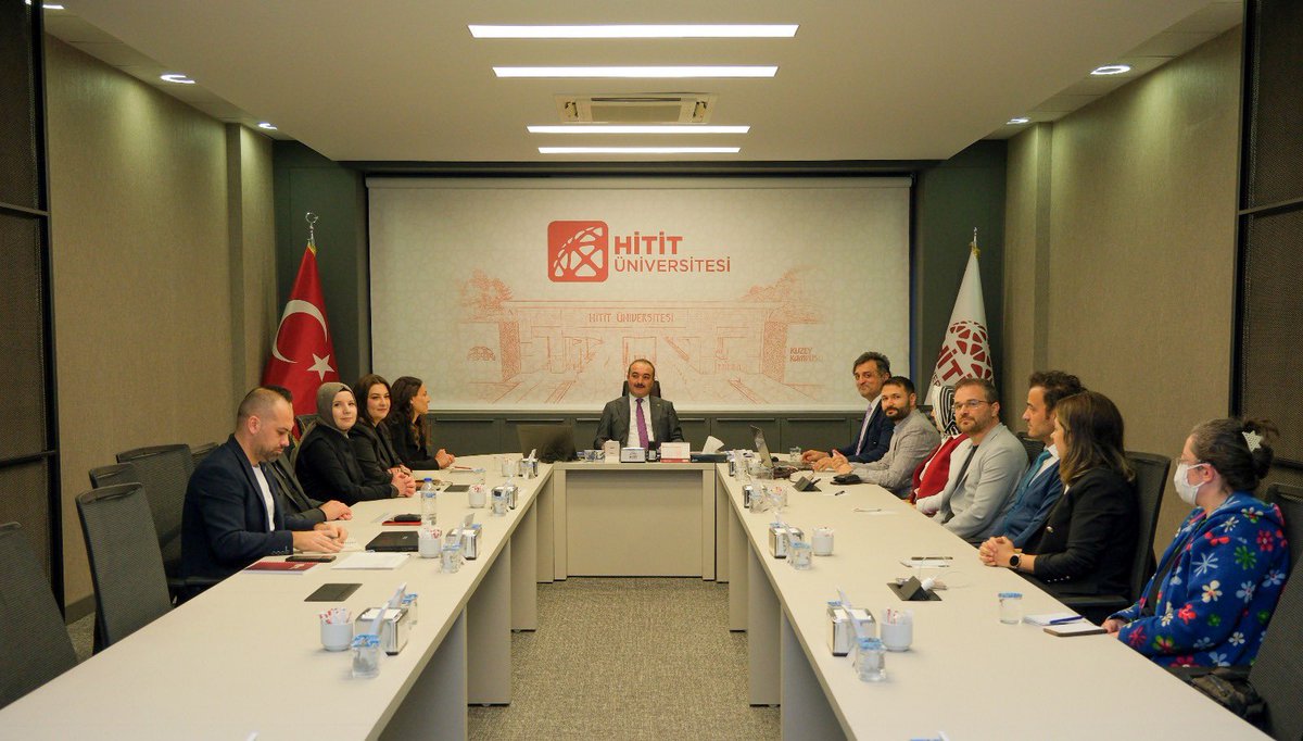 Osmancık Ömer Derindere ve İskilip Meslek Yüksekokulumuz ile Kurumsal Gelişim ve Geri Bildirim Toplantımızı gerçekleştirdik. Toplantımızda, kalite güvence sistemi, sürekli iyileştirme ve performans yönetimi süreçlerimizi 2026–2030 Stratejik Planımız çerçevesinde görüştük.