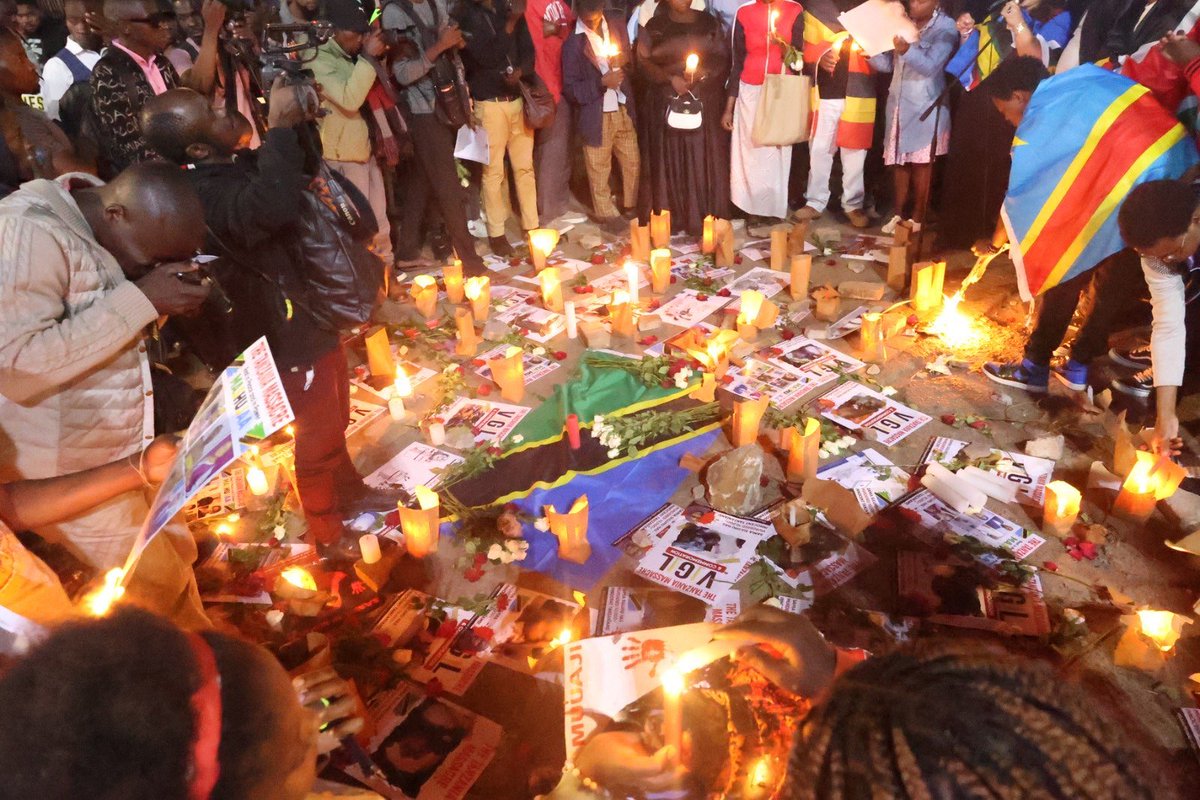 _James041's tweet image. The sovereign people of Kenya and the whole world stands in solidarity with Tanzanians.

Samia ni muuaji!

#TanzaniaMassacre