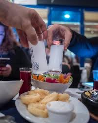 Sorumlulukla içiniz.
İçkiliyken kesinlikle araç kullanmayınız.
Gerisi kimseyi ilgilendirmez!!!
Şerefe…