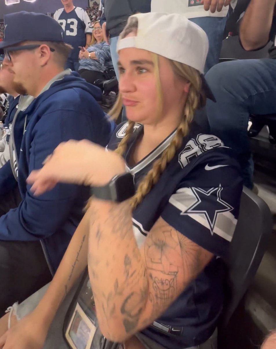 Mythotard's tweet image. “I’m assembling a team”