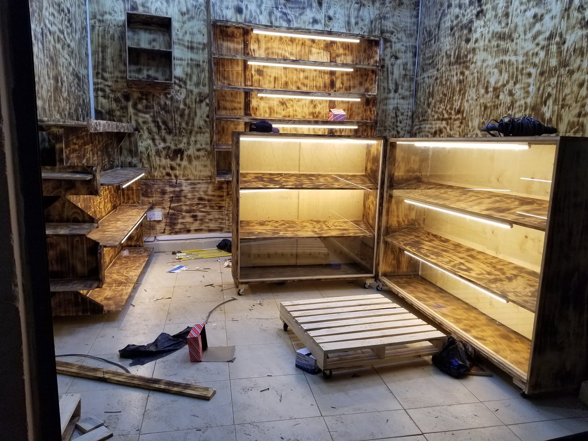 dudu_interiors's tweet image. Interior designer by Dudu himself...
Dm us lets make ur space unique whatsapp +256756428629 
We&apos;ve got u 🤞