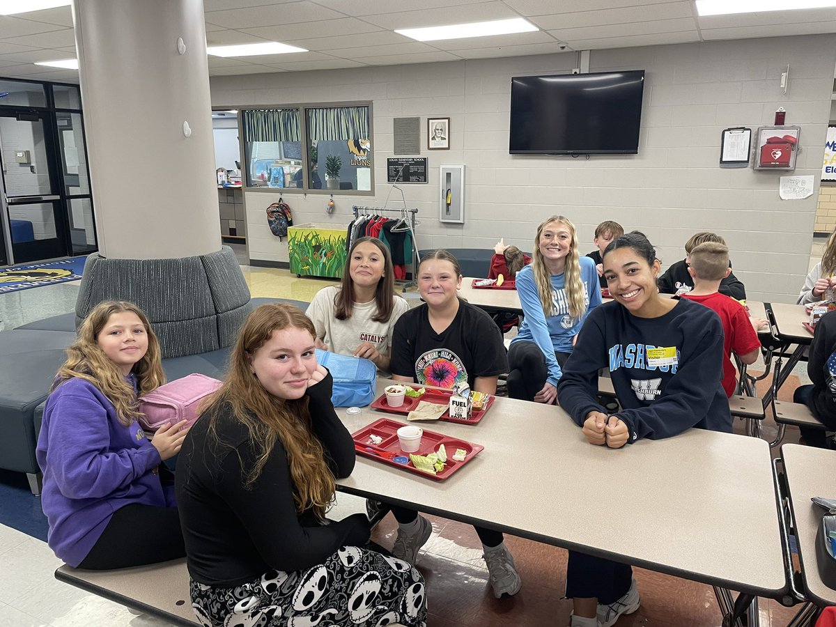 Thank you Logan Elementary for having us for <a href="/EnvistaCU/">Envista Federal Credit Union</a> Lunch Time Visit!💙 #bodscare
