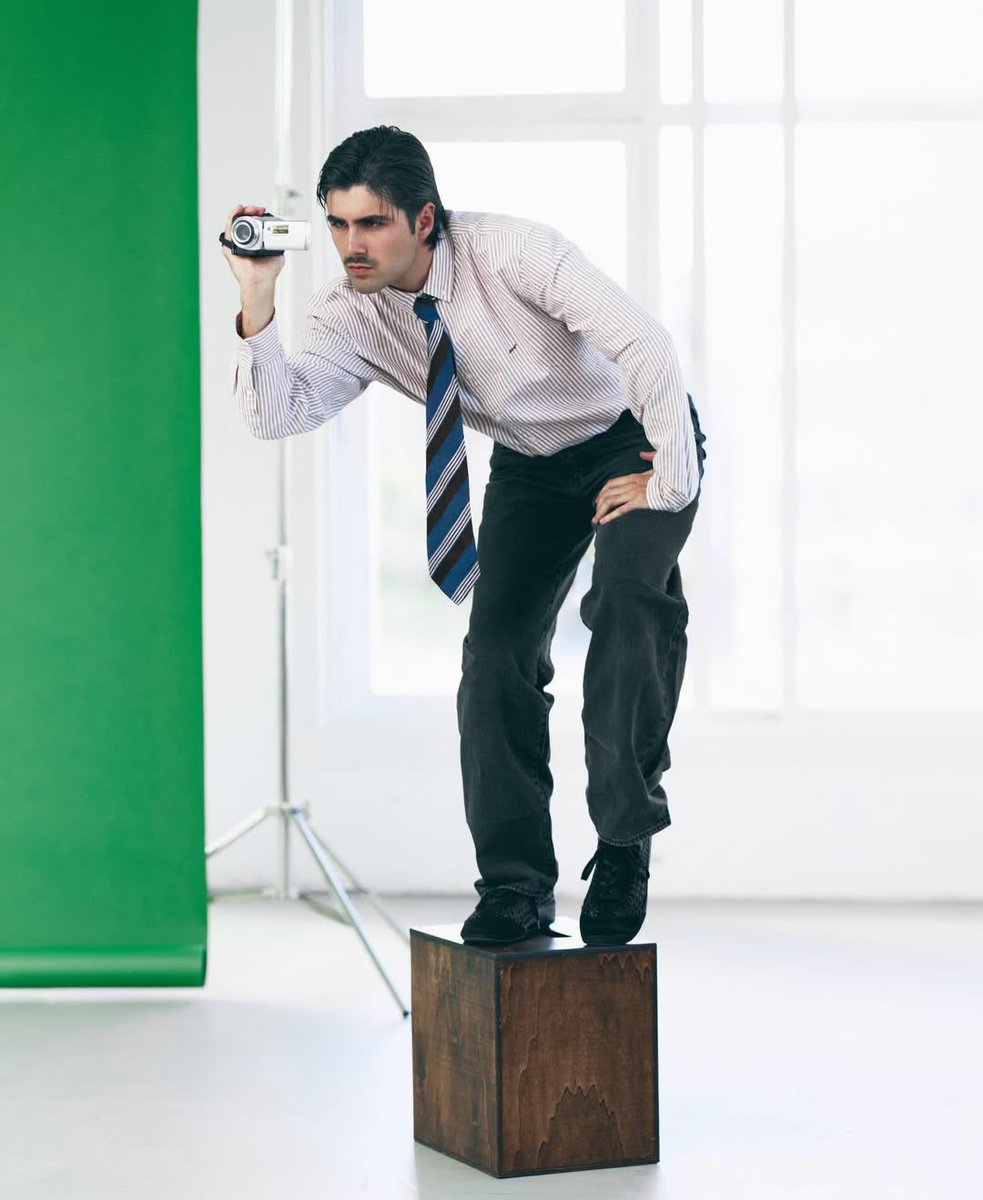 📸 | Más de Martin para <a href="/acero_magazine/">ACERO MAGAZINE</a> 

🔗 : instagram.com/p/DRShD3PjAiX/…