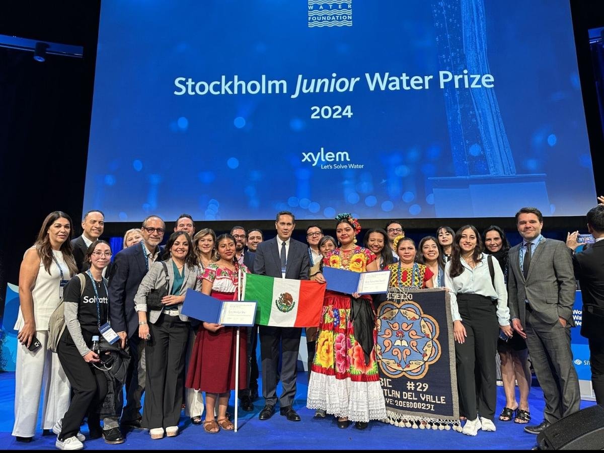 ¡Ya comenzó! 💦☔️🚻🌏

Lanzamiento de la #Convocatoria2026 del #PremioJuvenilDelAgua...

Conoce todo lo que necesitas saber para participar en esta gran experiencia 👉
premiojuvenildelagua.cershi.org

<a href="/premiojuv_agua/">Premio Nacional Juvenil del Agua</a> <a href="/cershi_unesco/">CERSHI</a> <a href="/Agua_UNAM/">Red del Agua UNAM</a> <a href="/ConsejoAguaMX/">Consejo Consultivo</a> <a href="/SwedeninMX/">Sweden in Mexico</a>