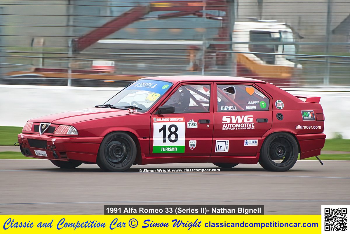 classcompcar's tweet image. Nathan Bignell took 2  class wins in Alfa Romeo 33 at Silverstone. HSCC Championship Finals, Alfa Romeo and Italian Intermarque Championship. Report from meeting in current issue of Classic and Competition Car. Free at classcompcar.com @HistoricSCC #AlfaRomeo #Motorsport