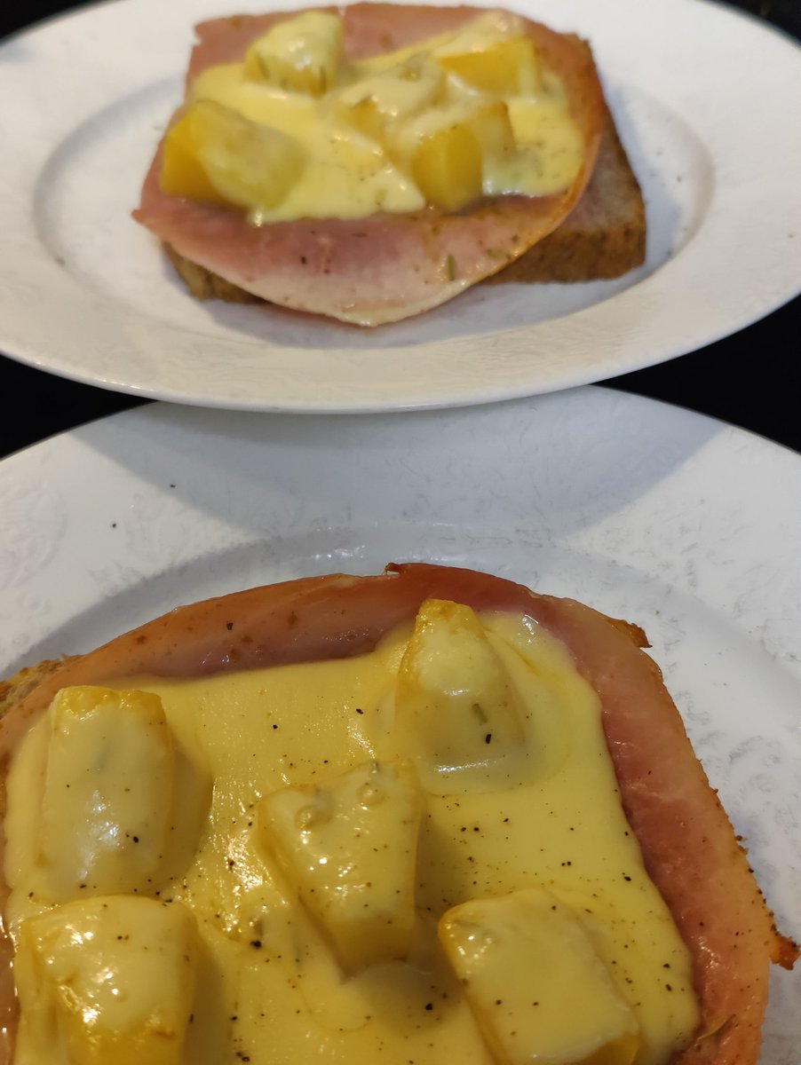 ArminJohnert's tweet photo. Mögt ihr eh nicht 😝
#toasthawaii
#toastsicilia
#Wilmerod https://t.co/vvegX6pXx9