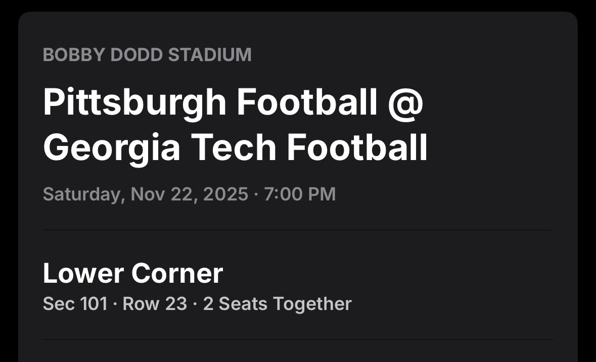 MudDogsHC's tweet image. You’re not ready…. I’m in a yellow section #HelmetStripeBobbyDodd