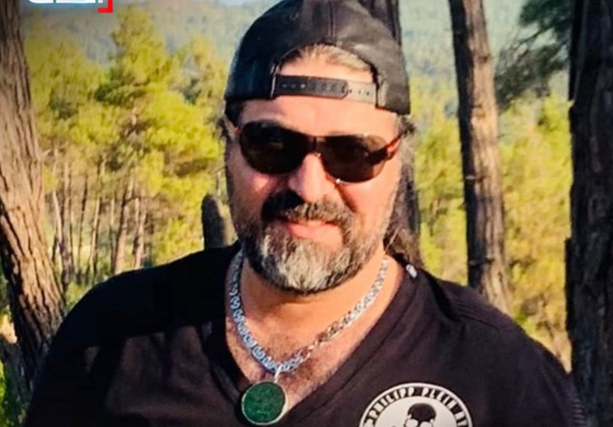 أنا ضد أن يُعامل نوح زعيتر كمتّهم عادي! من دمر حياة شباب وصبايا، وزرع الإدمان في الجامعات، لا يجب أن يأخذ امتيازات الدفاع والتبرير. هيدا ملف إبادة اجتماعية وليس جريمة فردية."
​"في ظل العدالة الحالية: محاكمة سريعة وحازمة، وبدون أي امتيازات، والقرار الصائب هو الإعدام القانوني.