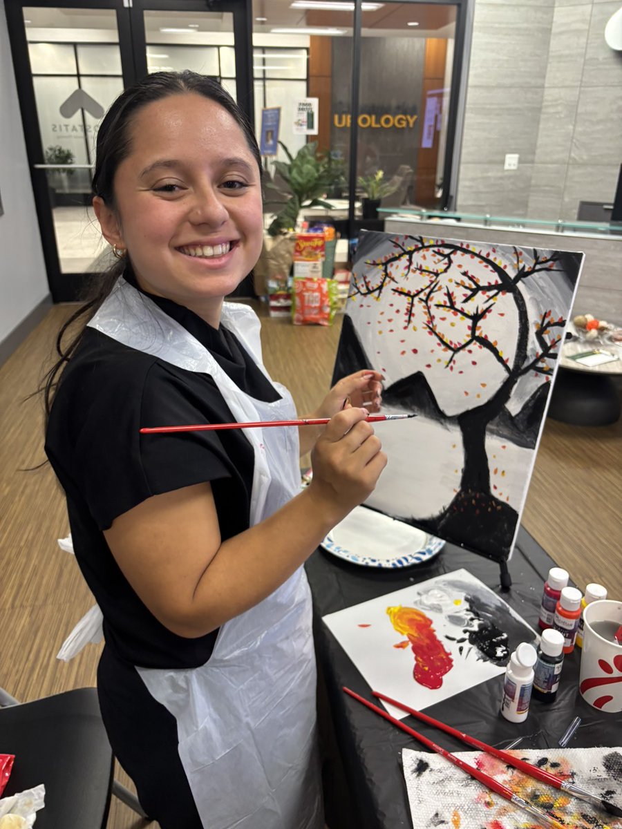 ProstatisFinan1's tweet image. More great moments from our Virtual Paint-Along last night! 🎨✨ #ProstatisFinancial #ClientEvents #PaintNight #FinancialPlanning