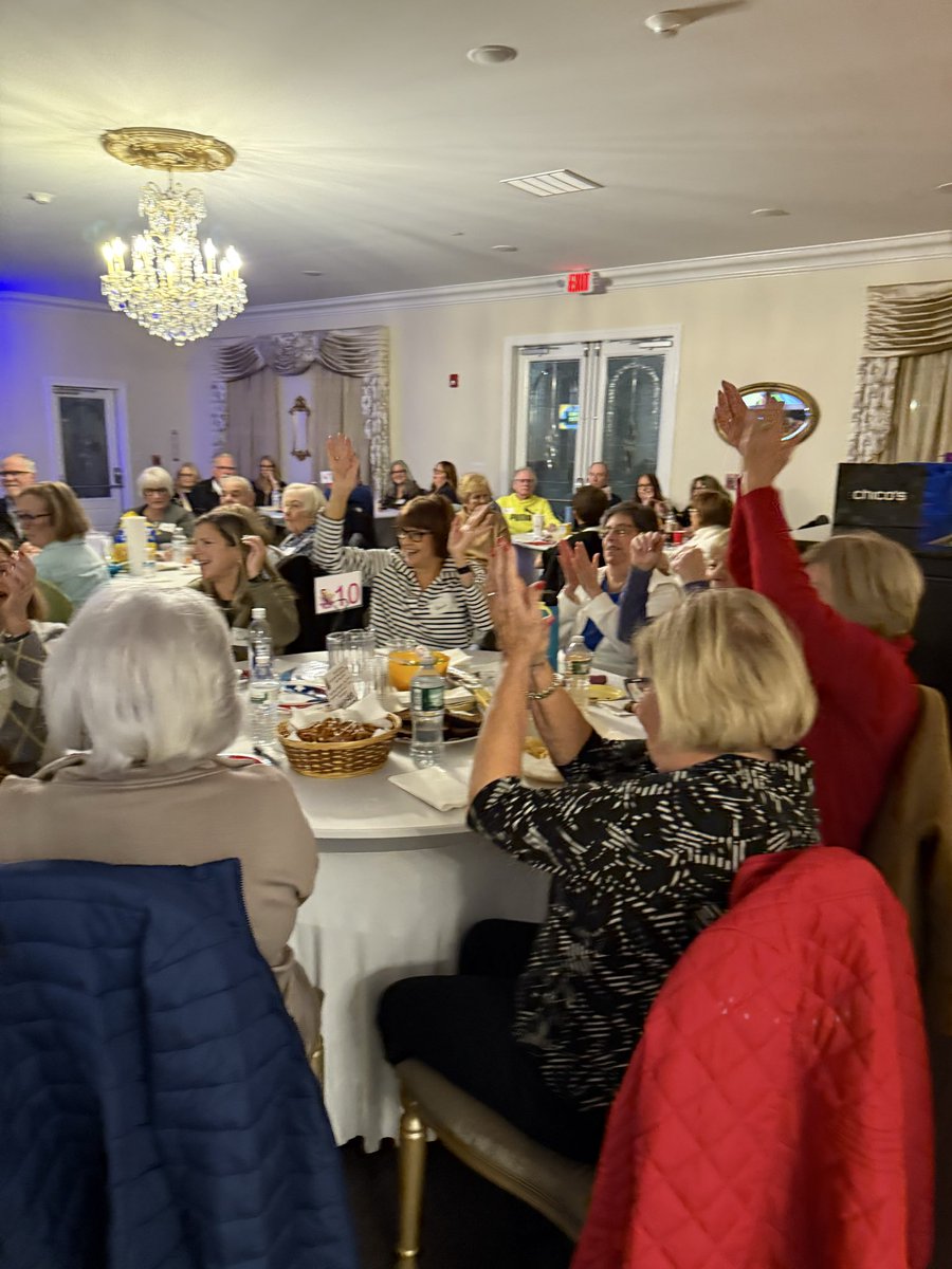 BobScottsGSN's tweet photo. Recent show pics!!!

Come on and join in on the FUN! 
Call us at 732-838-4188 or book directly on our website! 
https://t.co/ikTGyHeYUB

#thegameshownight #lifeoftheparty #fun #laugh #laughter #laughoutloud #havefunwithit #lifeisshort #playgames https://t.co/66v3pYlxo5