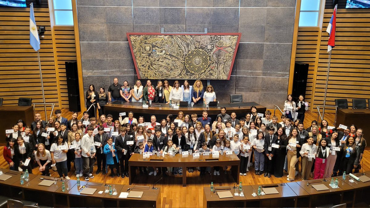 Información Legislativa Misionera tweet media