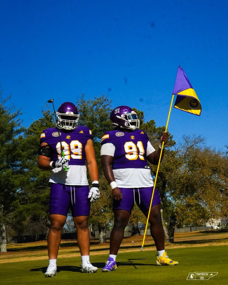 TNTechFootball's tweet photo. Blitzing the back nine. ⛳️
#GAMETHREADS
#AimHigh | #WingsUp https://t.co/TDfcwkqhiq