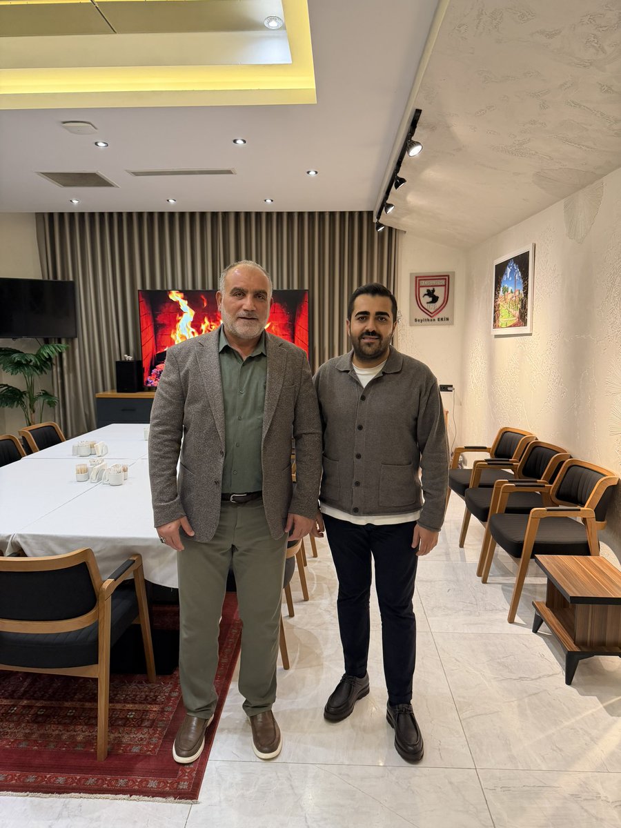 Canik Belediye Başkanımız Sayın İbrahim Sandıkçı beyefendi,Kıymetli Başkan Yardımcıları ve Ekip arkadaşları misafirimiz oldular ayaklarına sağlık.. <a href="/ibrahimsandikci/">İbrahim Sandıkçı</a>