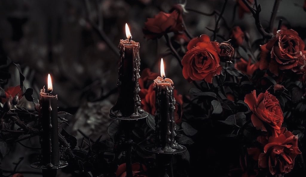 spookyxxboobs's tweet image. in the darkness i wait for you