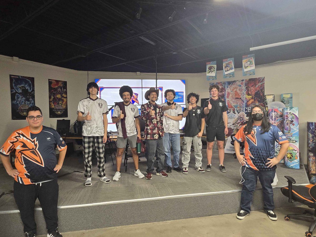 UnluckyPro_121's tweet image. This may be a little late, but I'm really happy with the result of RRG Blue Team and the Collegiate itself. It went really well and everyone had fun. Even though it lasted way over the end time, i dont regret a thing. I'd like to thank @_WAID_ , @RRGUTSA , and @TheGamingAdvisr