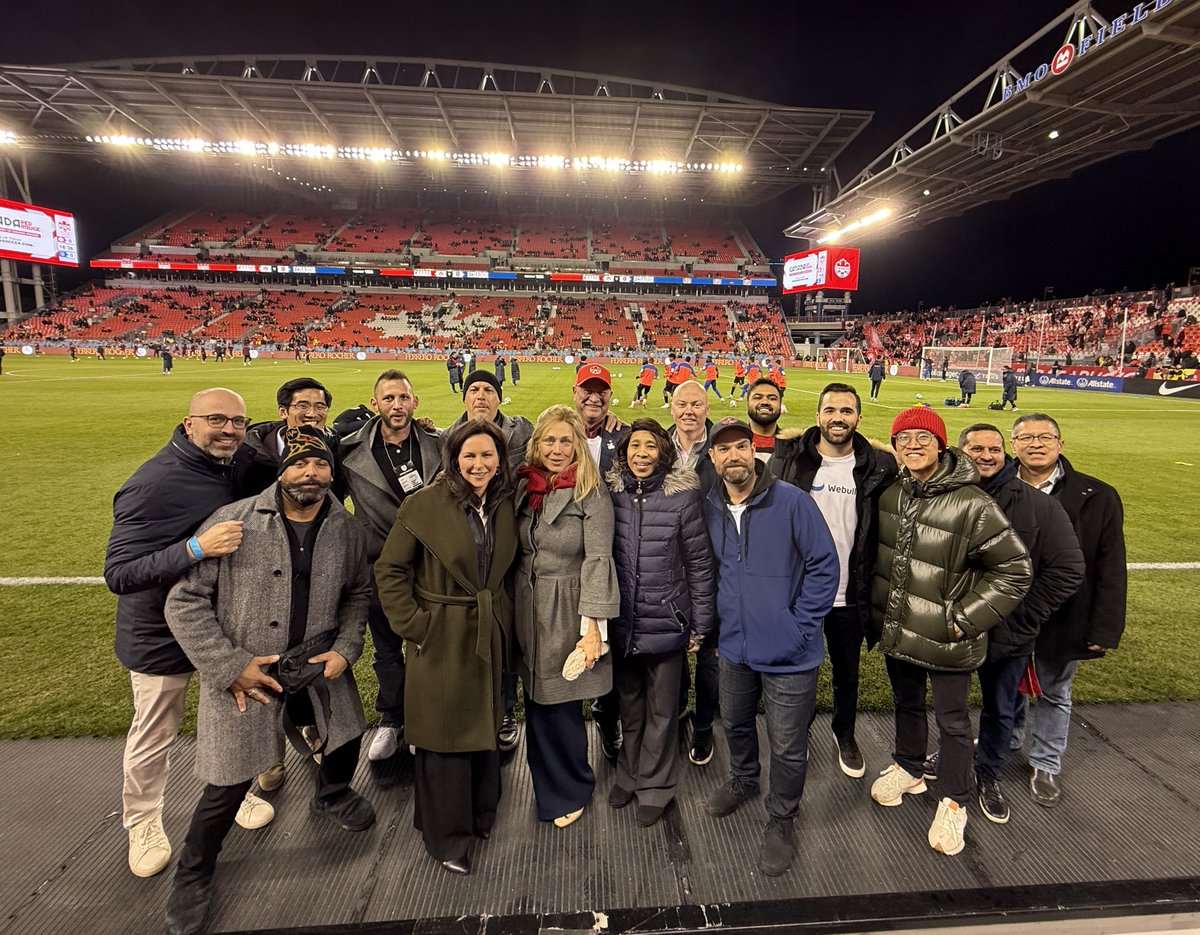 Webull Canada tweet media