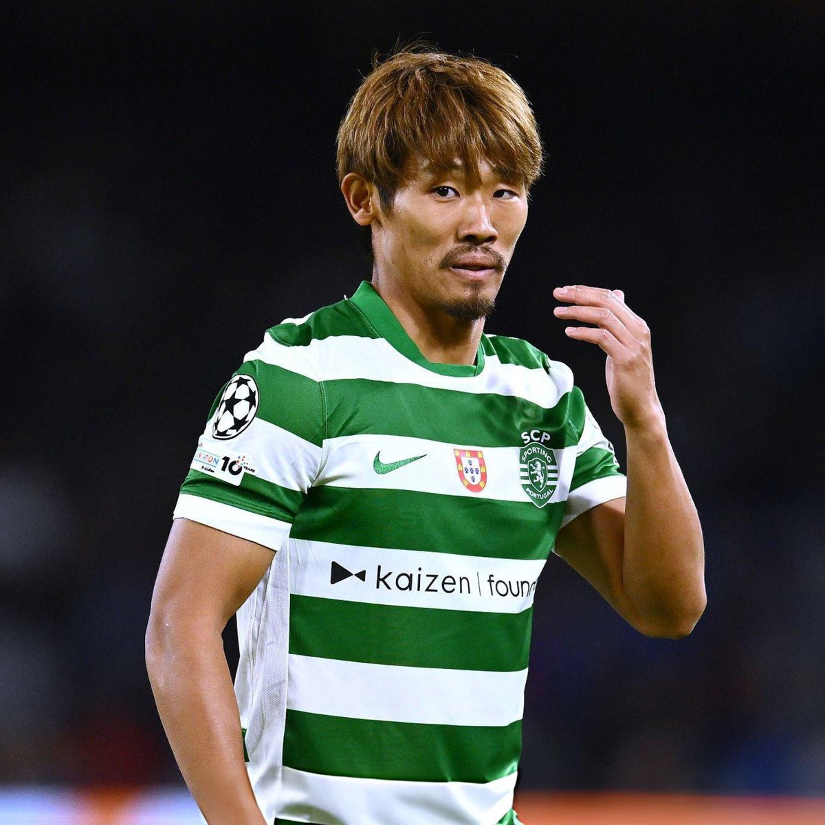 gundembjkcom's tweet image. 💥 Beşiktaş yönetimi, ocak ayında Sporting Lizbon’dan ayrılmayı düşünen 30 yaşındaki Japon merkez orta saha oyuncusu Hidemasa Morita için teklif yapmayı planlıyor. (Sabah)

💶 Piyasa değeri 11 Milyon €