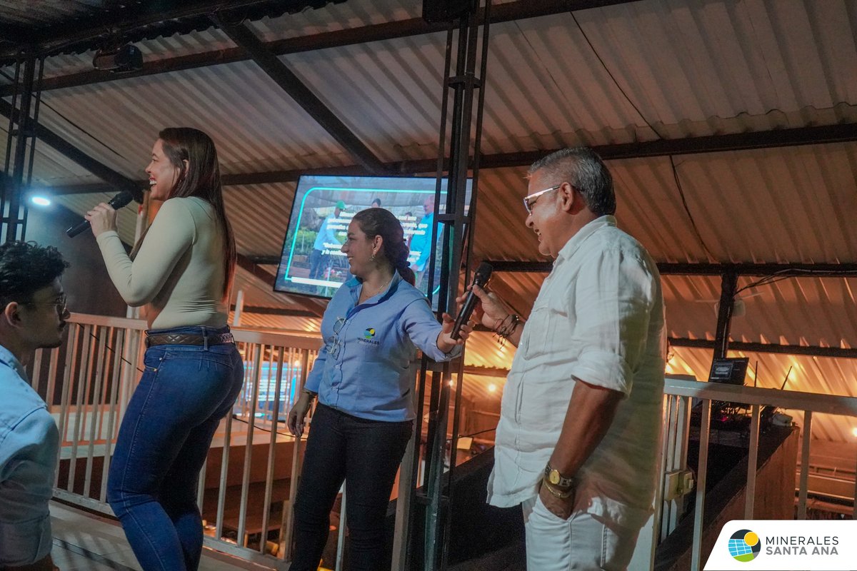 ¡Arrancamos #ConversacionesQueInspiran! 💚
Presentamos el Informe ASG 2022–2024, compartiendo resultados en ambiente, desarrollo social, economía local y gobernanza.
🌱 31 ha reforestadas
♻️ +21 t recicladas
🎓 143 becas
👷 74% empleo local
📊 forms.gle/WV5E1JW8RL9RWs…
#Minerales