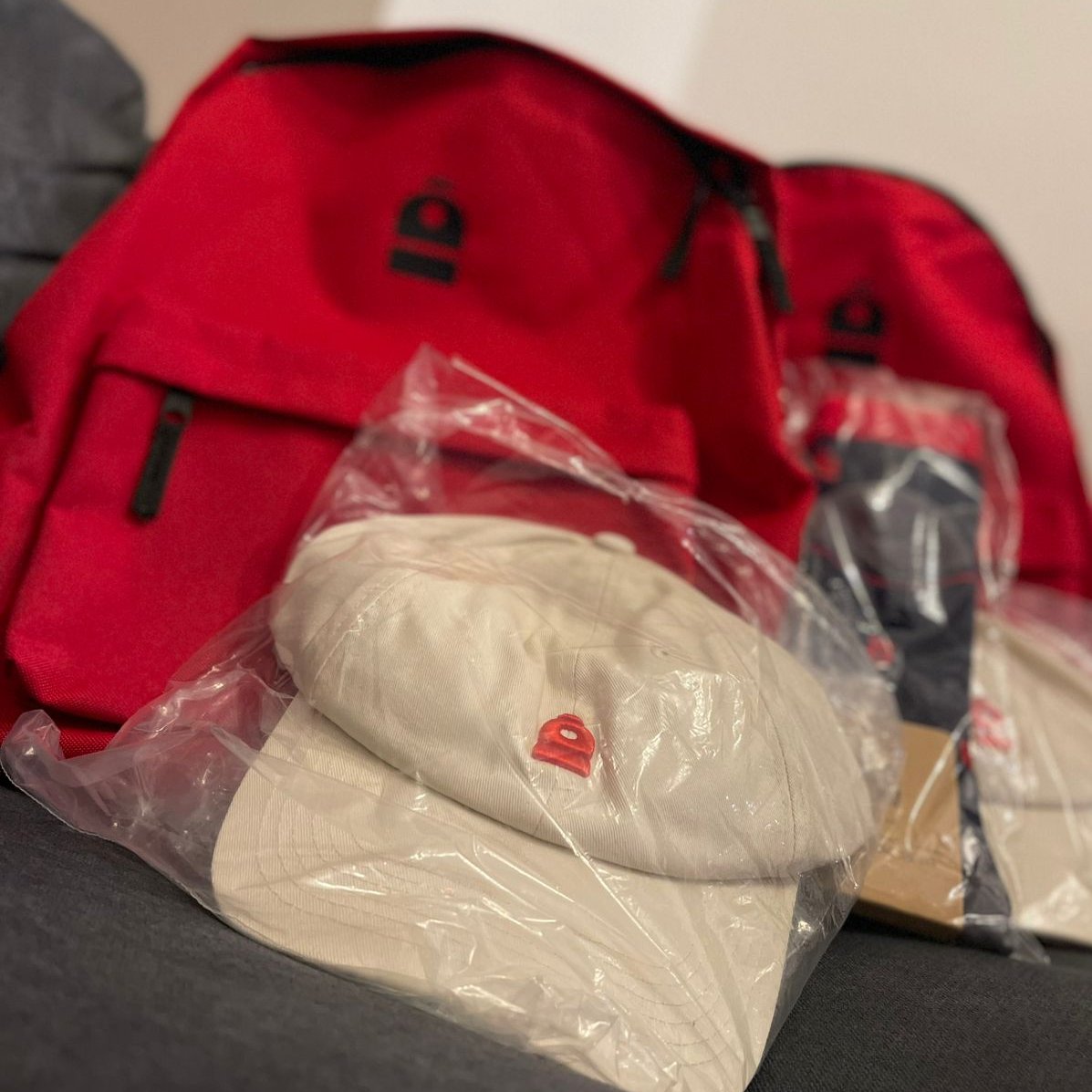 LevelCripto's tweet image. Season 4 da @Backpack  iniciando hoje, e conforme prometido vou sortear 2 kits da Backpack pra vcs!🔥

1x entregue aqui no aberto  
1x sorteio para membros da comunidade  

Para participar: 👇🏻 

📷 Siga @LevelCripto
 e comente BACKPACK
📷 Retweet este post  e deixe o seu LIKE…