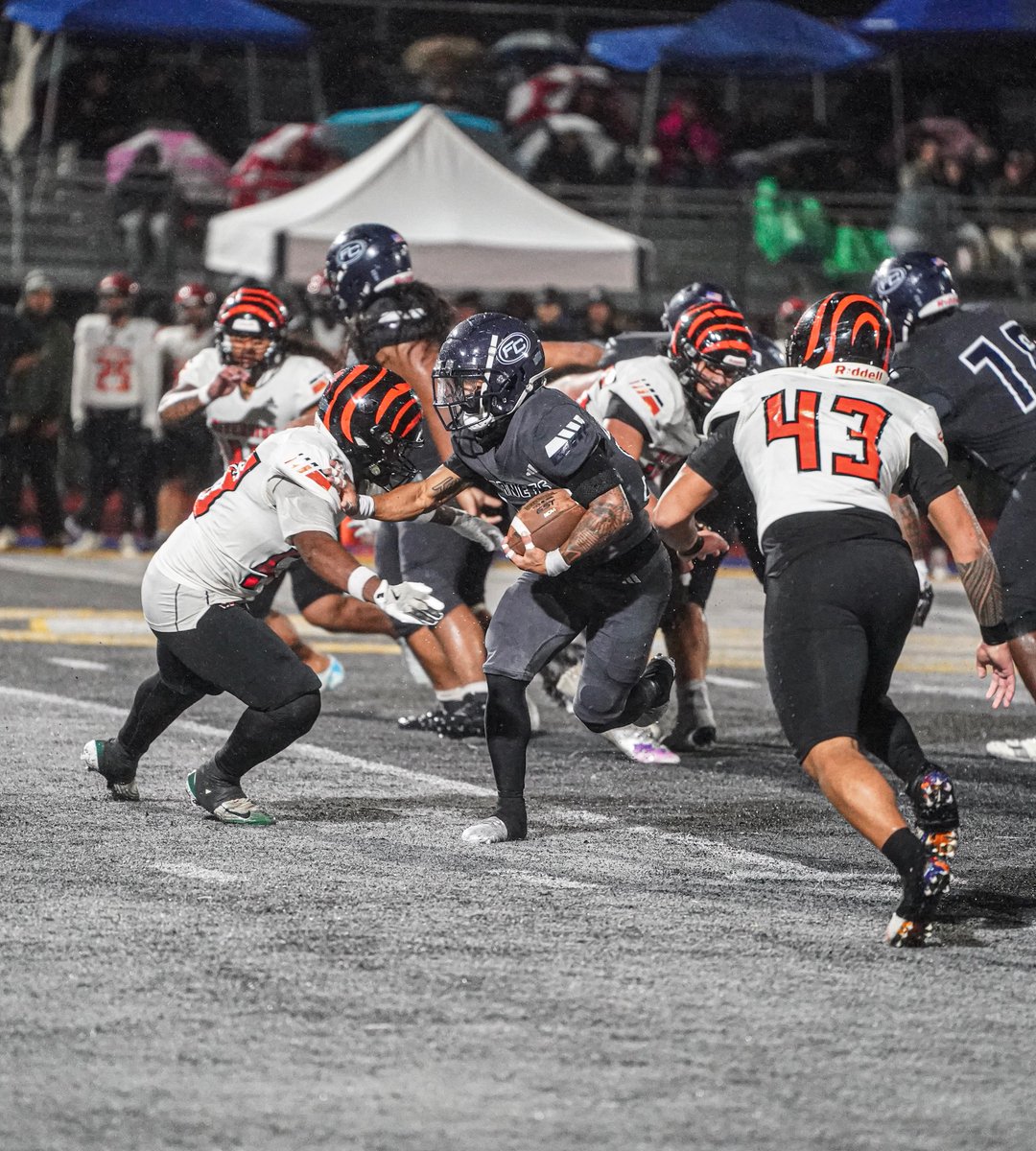 _obj2x's tweet image. You know it’s a party in the end zone everytime, only few can get in though🕺🏽 @FullColl_FB