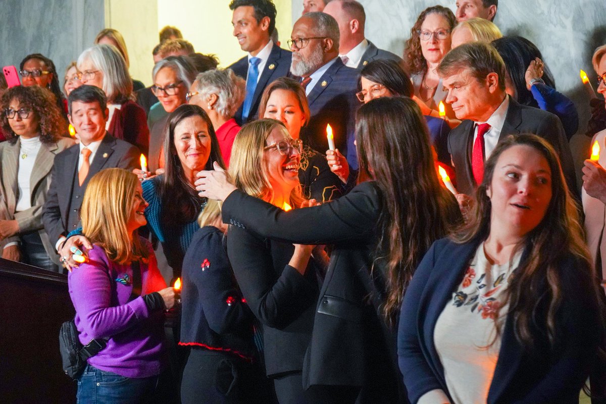 RepSarahElfreth's tweet image. The victims of Jeffrey Epstein have been denied justice for far too long. Thank you to all the survivors who courageously shared their stories to make this moment possible. I’m so grateful my colleagues and I could come together to not only honor the survivors, but vote in both…