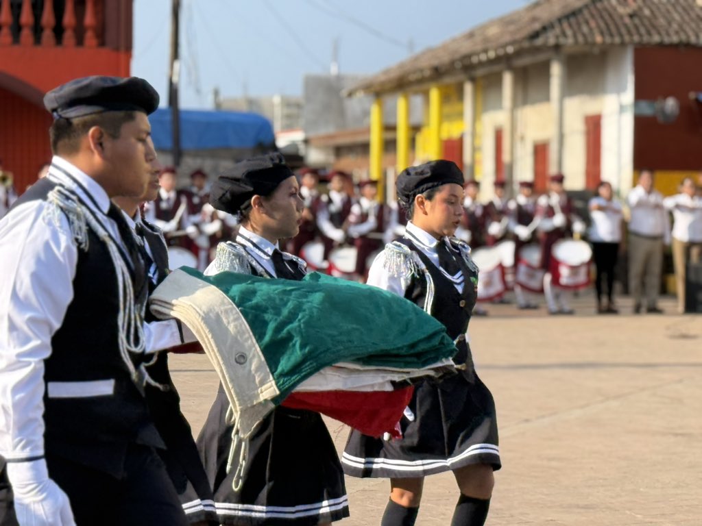 CecyteHuautla's tweet image. Hoy, 20 de noviembre, en el marco de la conmemoración del 115 Aniversario del Inicio de la Revolución Mexicana, el CECyTEH Huautla participó con gran orgullo en el evento organizado por el Ayuntamiento del Municipio de Huautla, presidido por el Ing. Jorge Alberto Hernández Cortés
