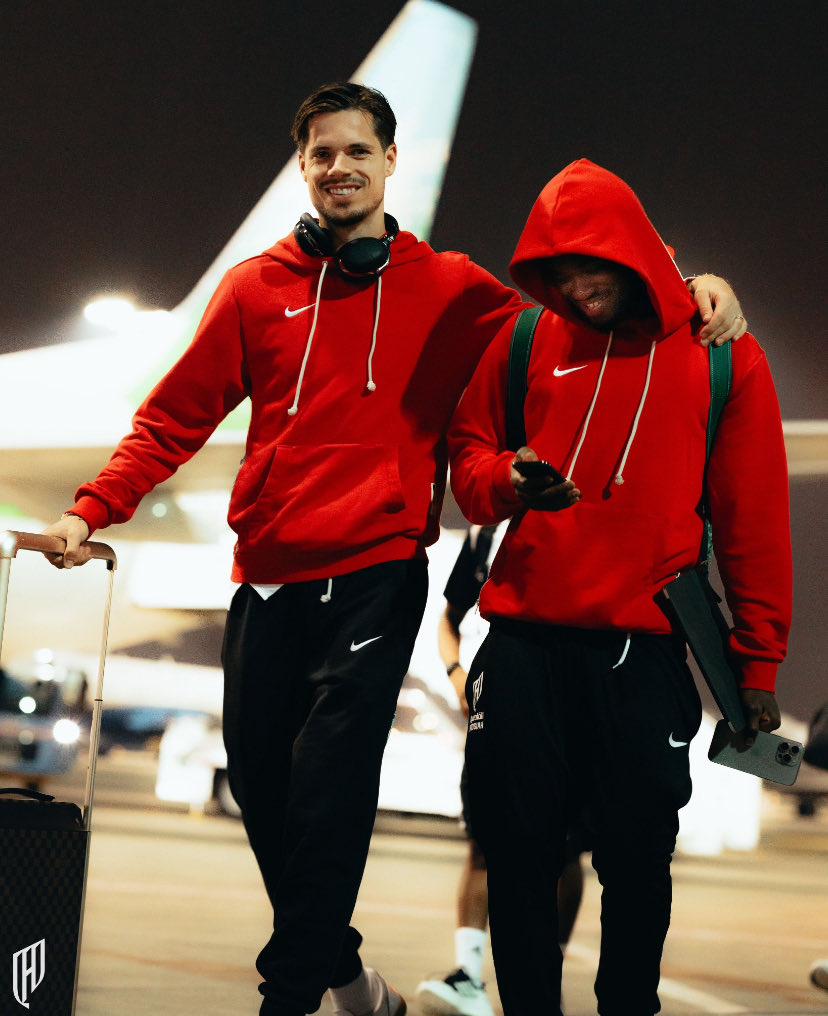 mnbrQadsiah's tweet image. 📸 | بـحـمدالله وصلت بعثة الفُرسان إلى جدة 🛬

#القادسية | #MQ