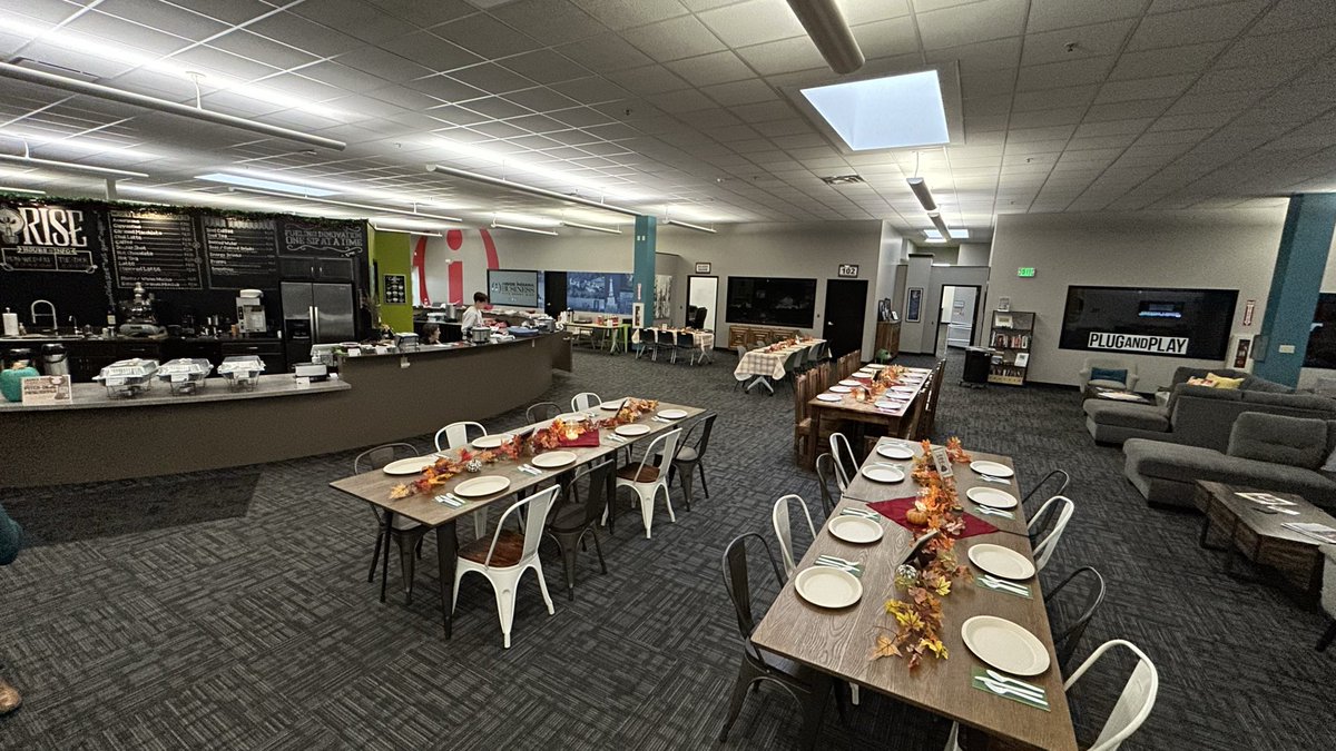 Mr. Hart tweet media