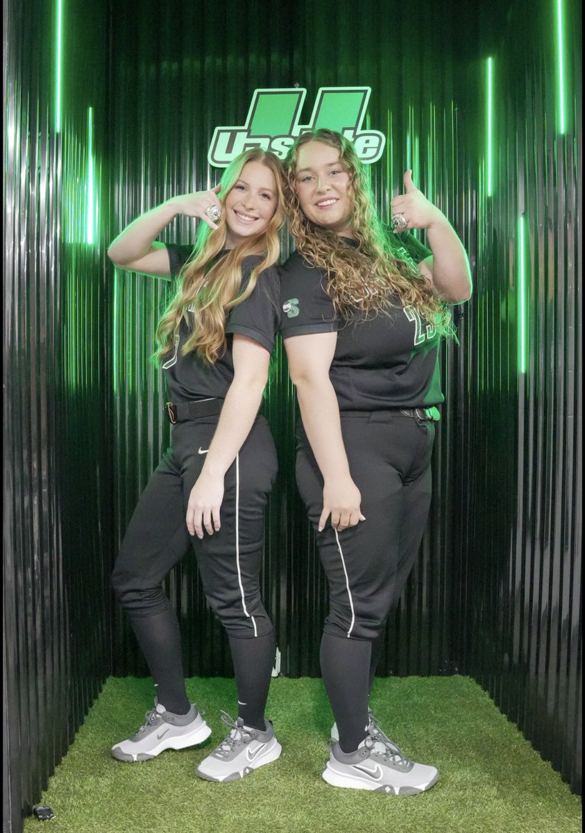 UpstateSoftball's tweet image. Life has a nice ring to it 💍

#SpartanArmy ⚔️