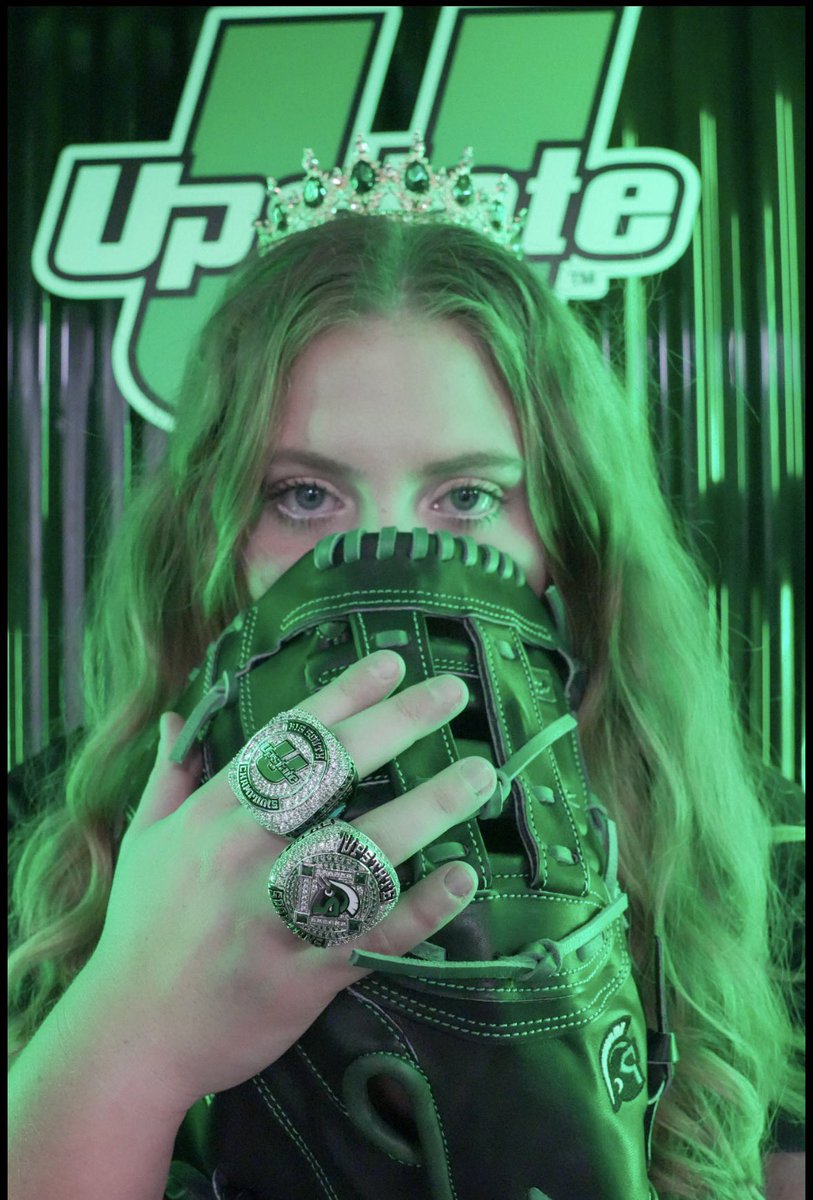 UpstateSoftball's tweet image. Life has a nice ring to it 💍

#SpartanArmy ⚔️