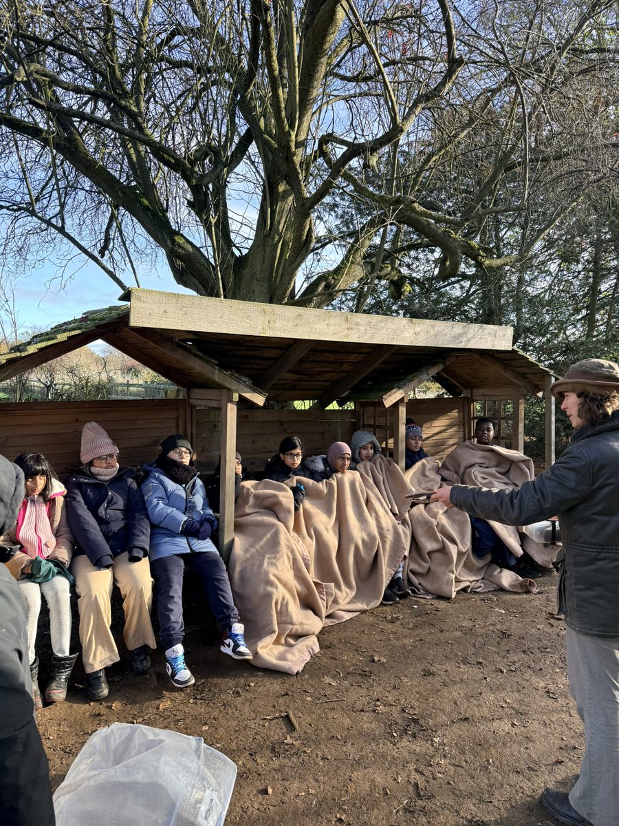 WoolmoreTweets's tweet photo. Archery was one of todayβs activities for Yew tree @LoveGorsefield #keepingwarm https://t.co/JKtP0HcFcv