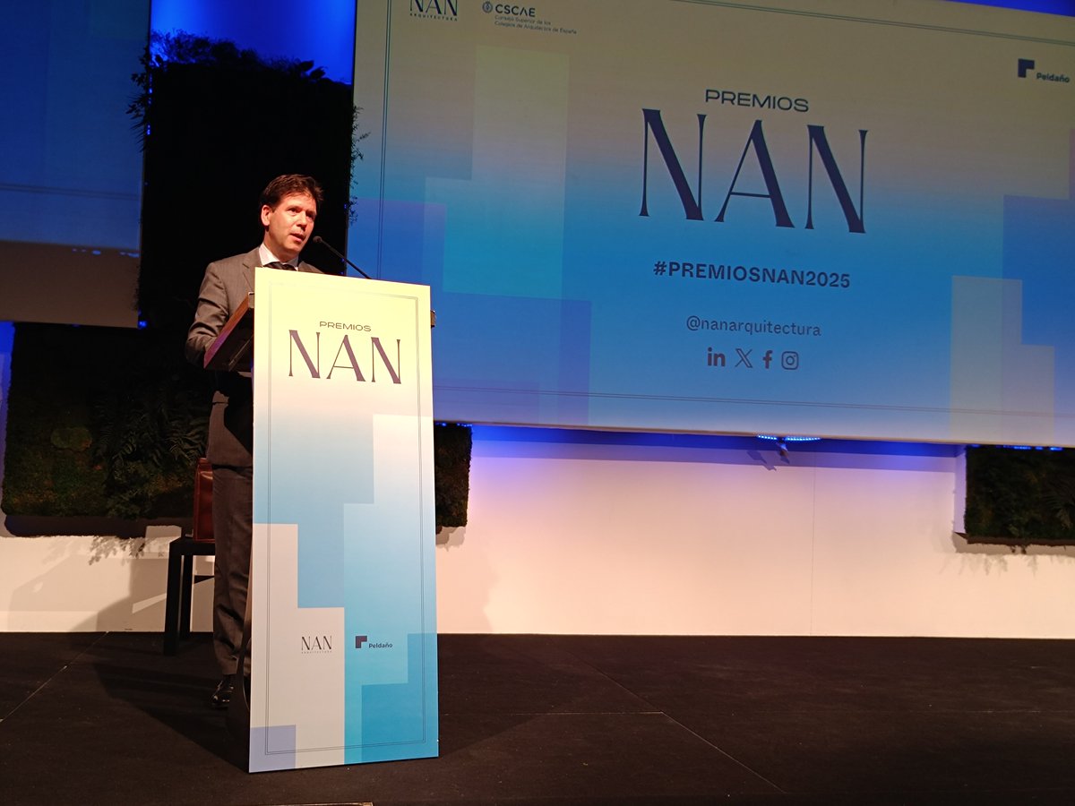 🤝 El cierre institucional corre a cargo de Daniel Monfort, gerente del Consejo Superior de los Colegios de Arquitectos de España (@cscae), una entidad que lleva muchos años caminando junto a NAN y cuyo respaldo valoramos
profundamente. 

#PremiosNAN2025