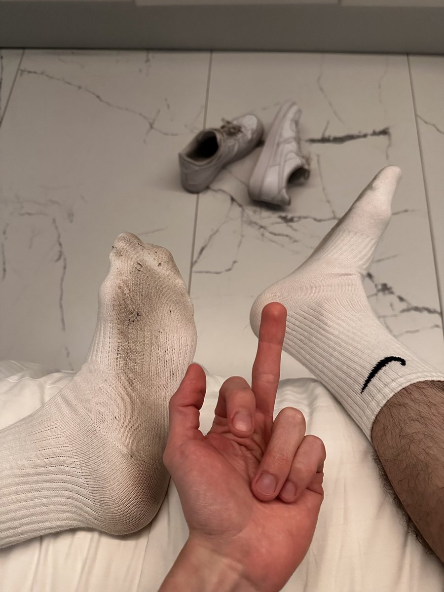 sergeant_god's tweet image. pov: you take off your shoes after a long long day 😏