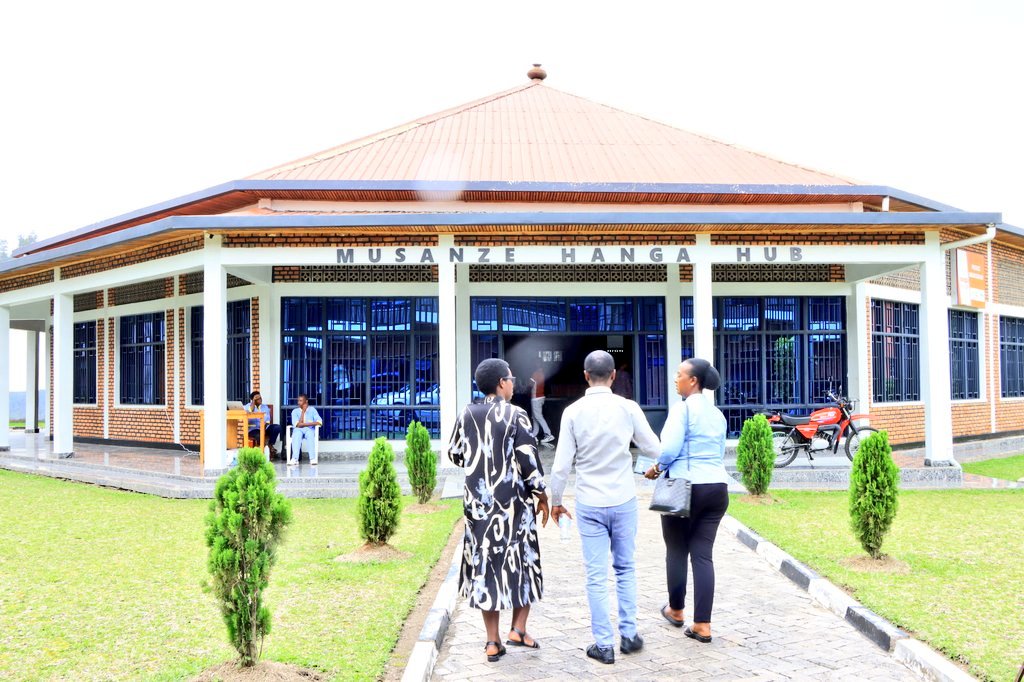 <a href="/BugeseraDistr/">Bugesera District</a> <a href="/MutabaziRich/">Richard Mutabazi</a> <a href="/MusanzeDistrict/">Musanze District</a> <a href="/RwandaYouth/">Rwanda Youth Council</a> <a href="/NgaboBrave/">Ngabo Brave Olivier, DMS</a> <a href="/RwandaYouthArts/">Ministry of Youth and Arts | Rwanda</a> #Ahasuwe: Igice gikorerwamo ibikorwa nk'Isomero bise AGATI, icyumba cya musadobwa, Aho bahugurira, Aho bafatira ikawa, Hanga HUB harimo iby'ubugeni, Ahatangirwa services z'ubuzima: tuhasanga ahatangirwa service zijyanye n'ubuzima bw'imyororokere n'ibijyanye na muzika.