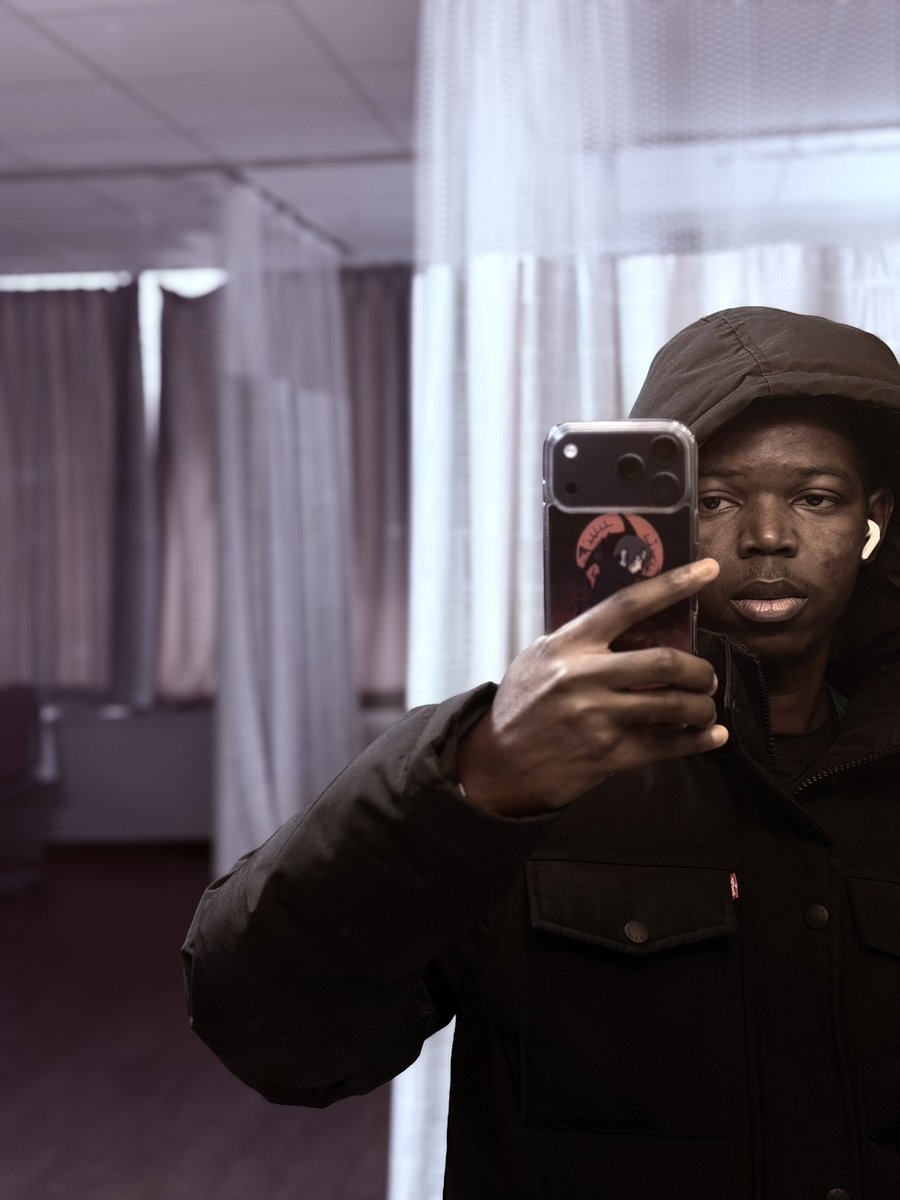 folarin_ofibd's tweet image. Fine People Thread 🪡 
       Are the there?🫵🫵🖤🖤