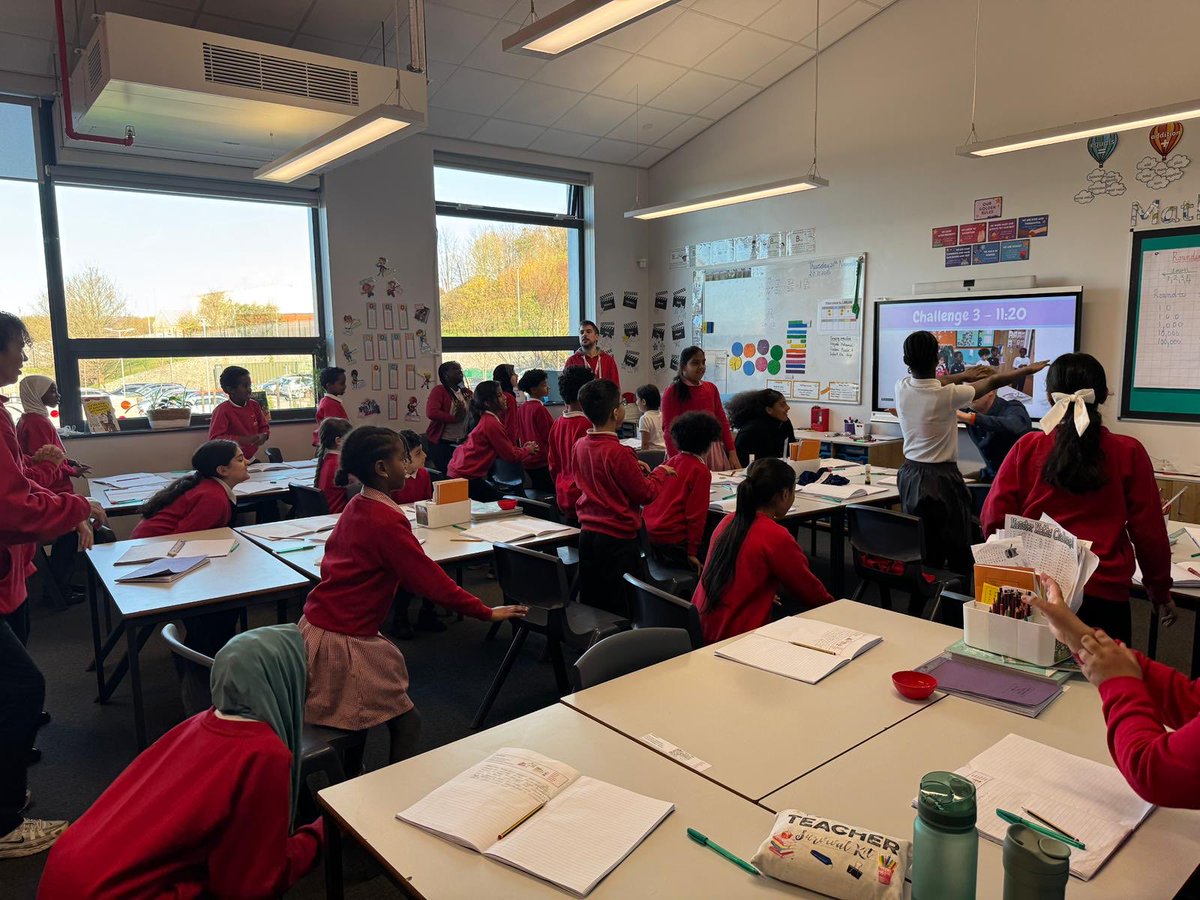 Shakespeare Primary tweet media