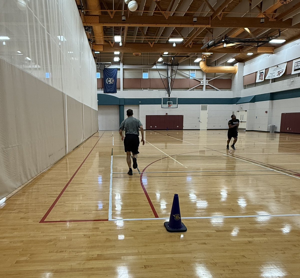 MSPFirstDist's tweet image. Today, November 19, a hiring event was held at the Monroe County Community College, in Monroe. Baseline fitness testing as well as the Entry Level Law Enforcement Exam were taken by applicants. If you missed our event check our calendar for other dates. Michigan.gov/mspjobs