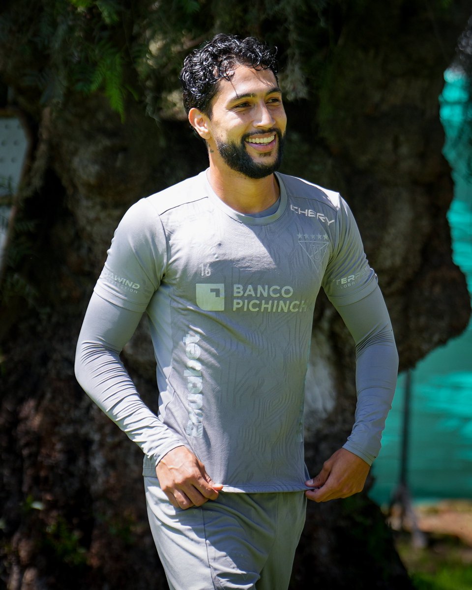 Jueves en el CAR Edgardo Bauza ☀️🤩

#GuerrerosAlbos #VamosLIGA