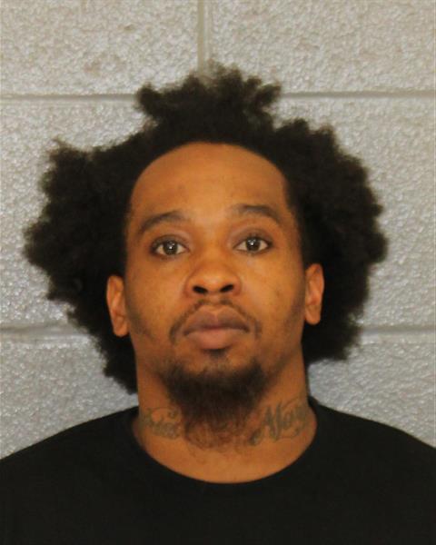 mattvanswol's tweet image. 🚨#BREAKING: Detabian Fortenberry of Charlotte NC, who has been arrested a MIND-BOGGLING...

...56 times (!!!) 

Was arrested AGAIN on Friday for ASSAULTING A WOMAN multiple times.

Oh... and he&apos;s already out of prison.

He&apos;s back on the streets today.