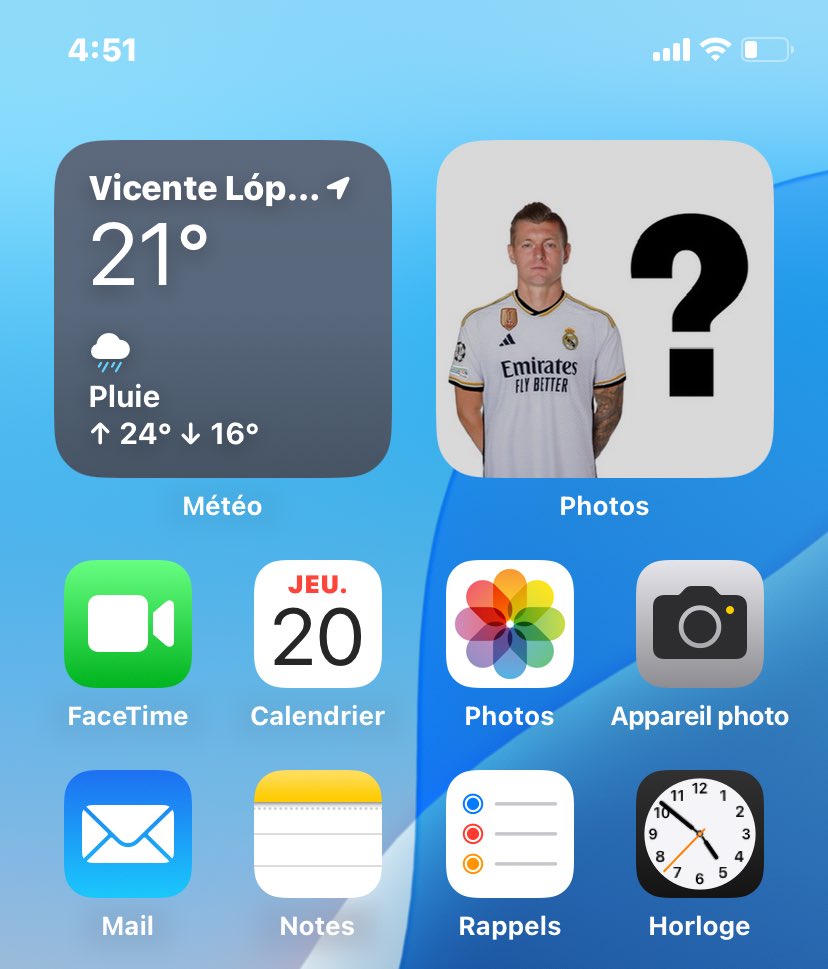 catalinastrofe's tweet image. #layout #aesthetic #inspo