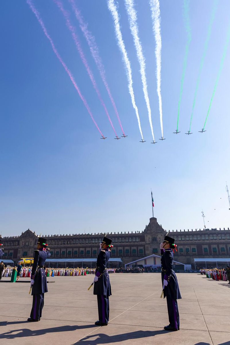cultura_mx's tweet image. “Nunca más racismo, nunca más clasismo, nunca más discriminación; nunca más justicia para unos cuantos.” Con estas palabras, pronunciadas durante la conmemoración del 115 aniversario de la Revolución Mexicana, la presidenta @claudiashein evocó la valentía de quienes hicieron de…