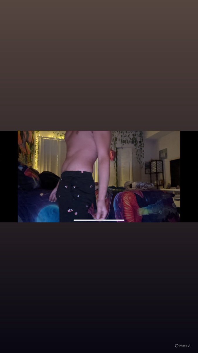 acursedmiguel's tweet photo. ❗️Serious inquiries only ❗️
looking to start making commissioned based video fuel for bros… 
PM if interested, kickstarting this so open to ideas too (e.g.) calling bros name while bating, dares to do, requests, n side quests ;) https://t.co/DMlRztoaRH