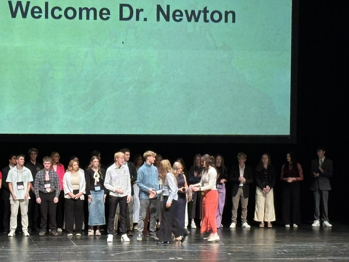 T_Sweeter's tweet image. Had a great couple of days with some of our best at state student council. Learned lots about community service, leadership, and how to dance the night away. #gohornets