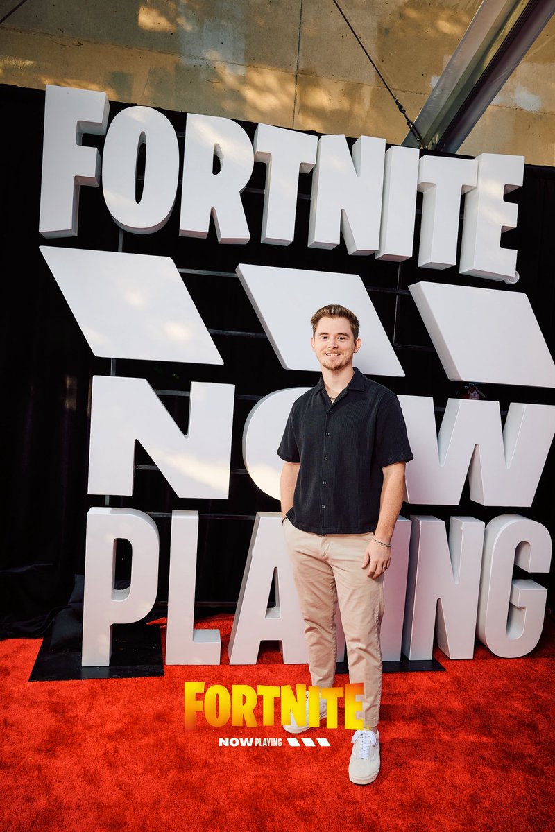SavageMike tweet media