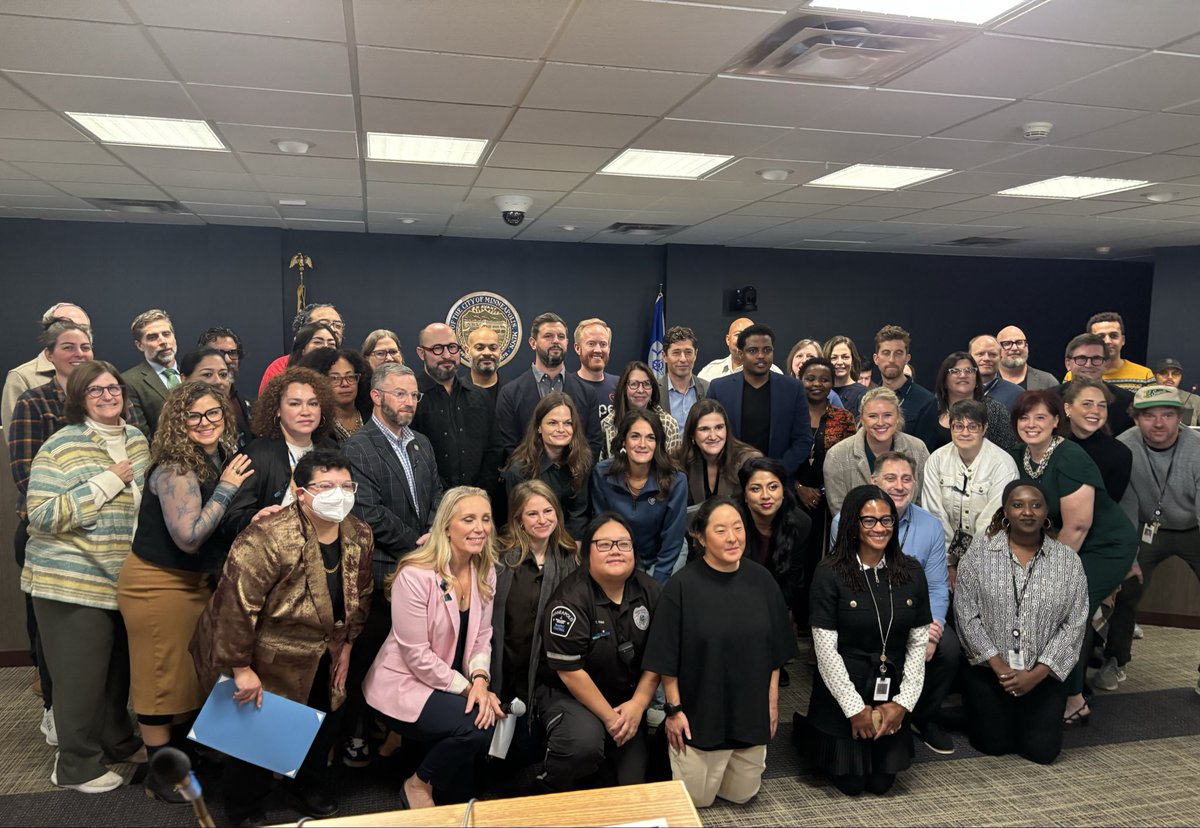 MayorFrey's tweet image. Today, we recognized City staff who stepped up in the wake of the Annunciation shooting. From 911 dispatchers and first responders to our communications teams and those supporting from afar, hundreds—if not thousands—of people answered the call during one of our darkest moments.