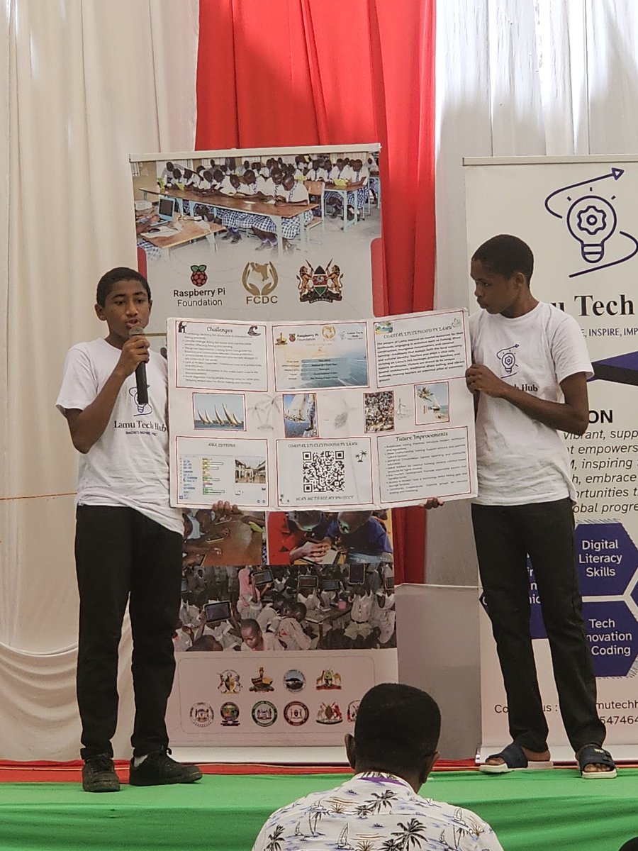 LatifaNoor5's tweet image. #TechMeetsCulture project was a time for students to showcase how Technology is so important during the #lamuculture . @LamuTechHub