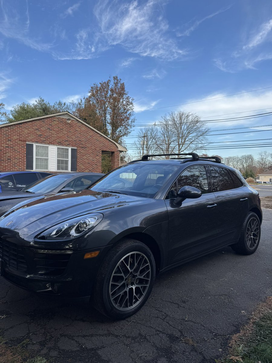 notzergio's tweet photo. new to me ‘17 Macan S 💁🏽‍♂️ https://t.co/csS0lQmKxs