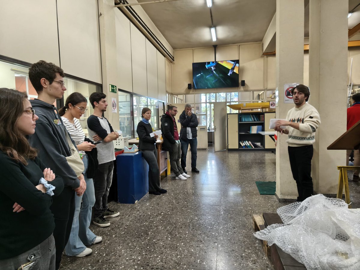 ETSIN_Oficial's tweet image. Hoy se ha celebrado el evento UPM Conecta en el @cehinav  de la @ETSIN_Oficial
de @La_UPM .es
upmconecta.es/FichaActividad…
La visita ha corrido a cargo de Luis Pérez Rojas y Adrián Portillo Juan
#etsinavales #somosupm #upmconecta #cehinav